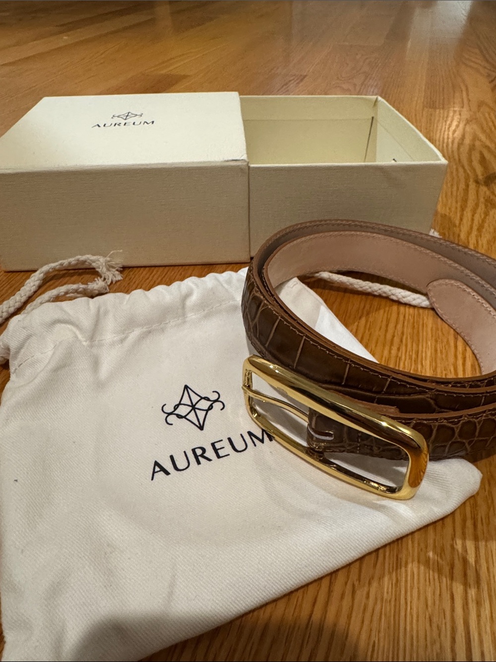 AUREUM Dark Brown Croc-Embossed Leather Belt with Gold Buckle